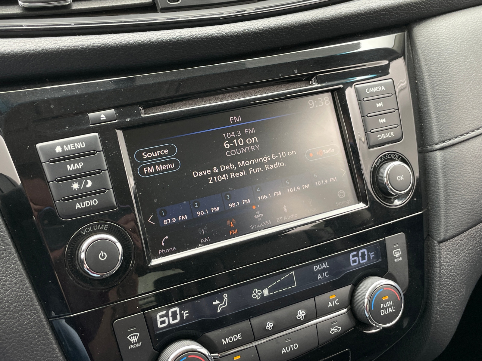 Thumbnail: 2018 Nissan Rogue - 4