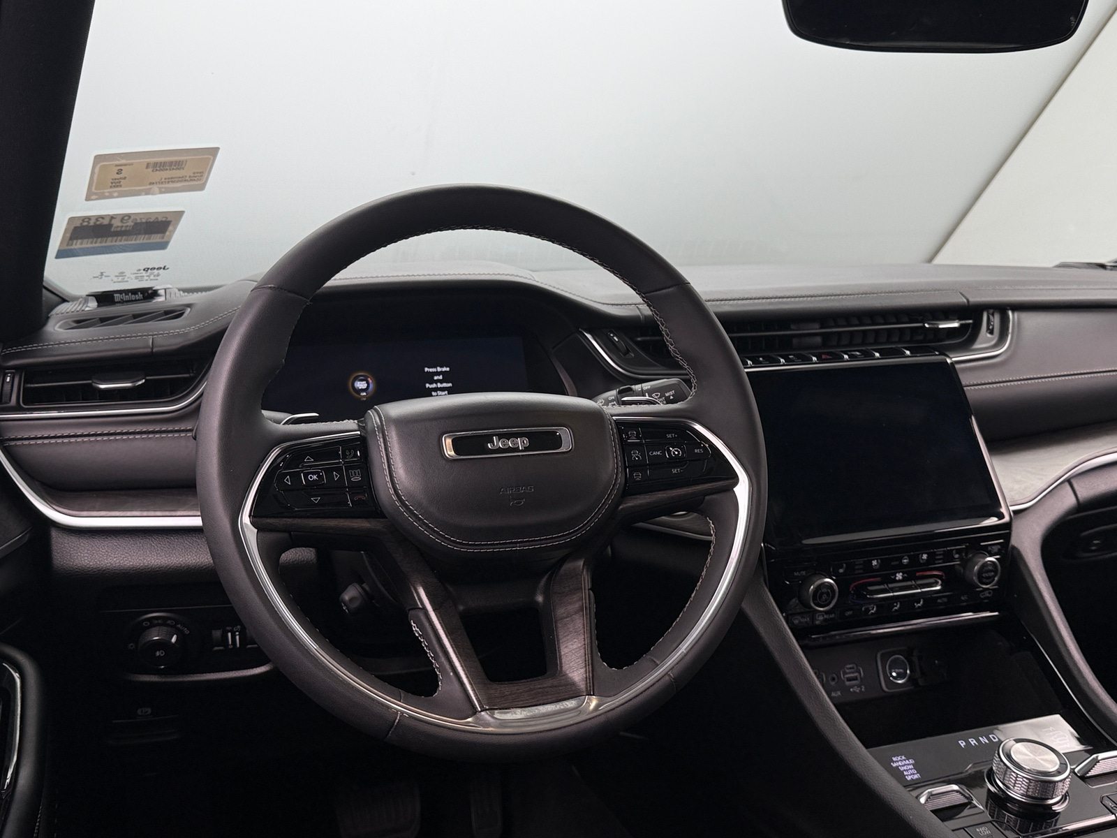 Thumbnail: 2023 Jeep Grand Cherokee L - 4