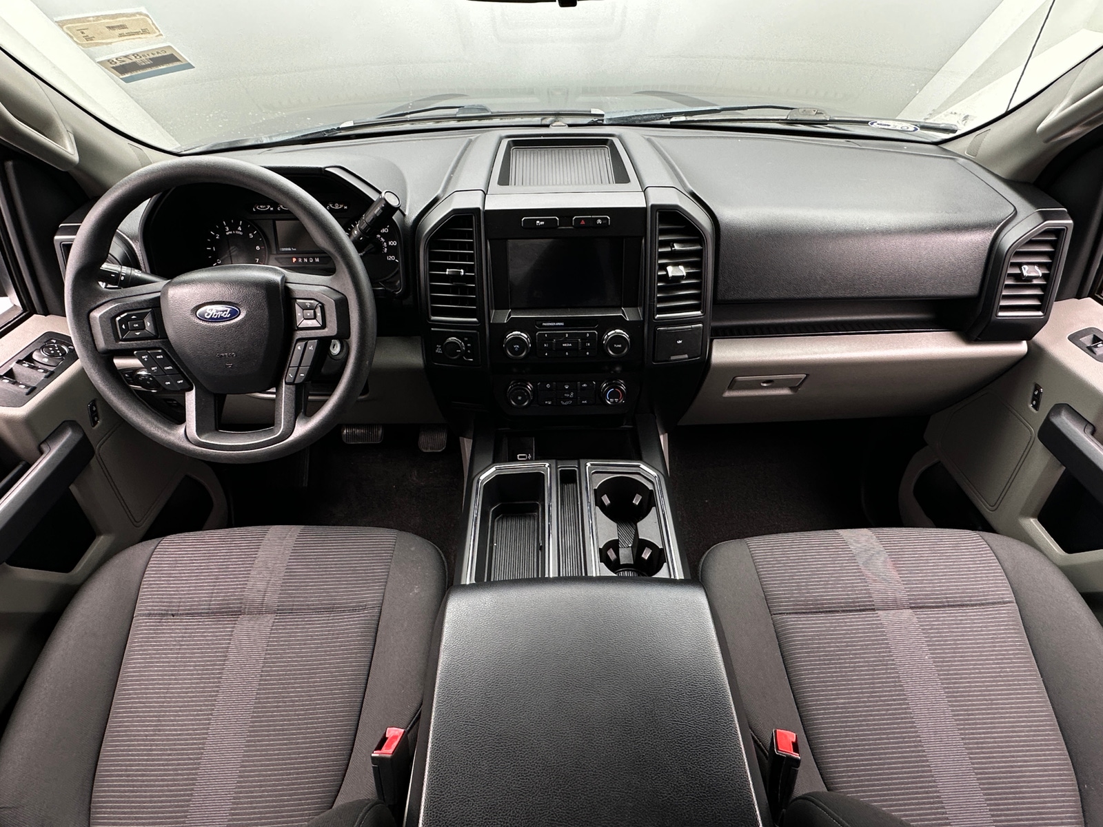 Thumbnail: 2019 Ford Econoline - 3