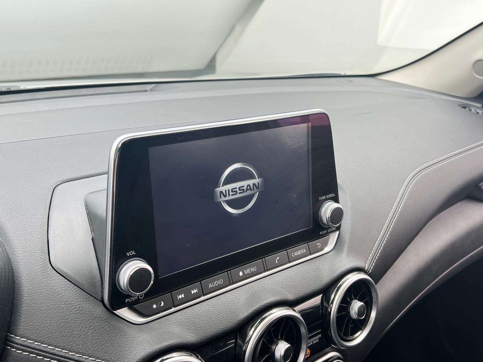 Thumbnail: 2023 Nissan Sentra - 4