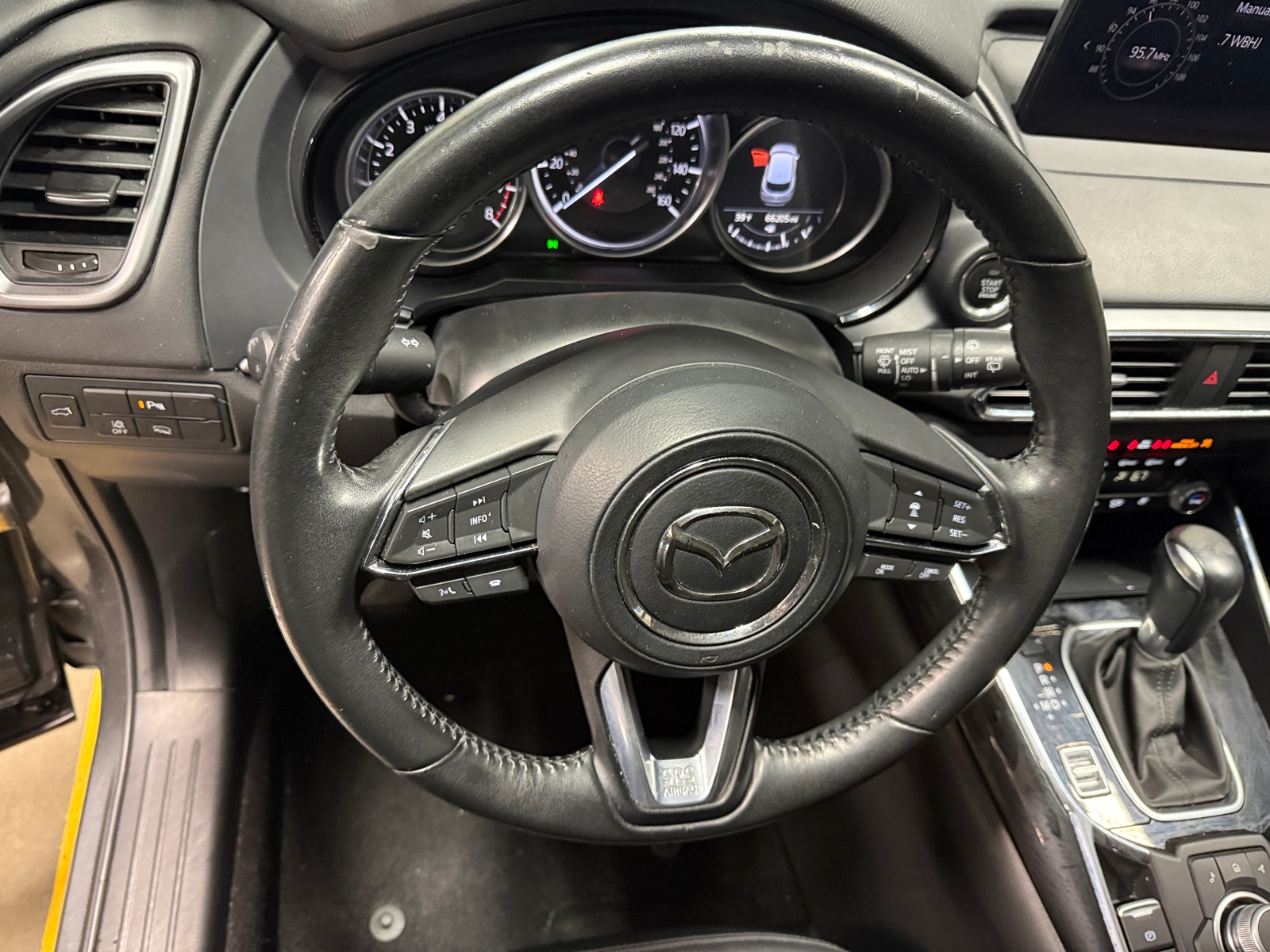 Thumbnail: 2022 Mazda CX-9 - 4