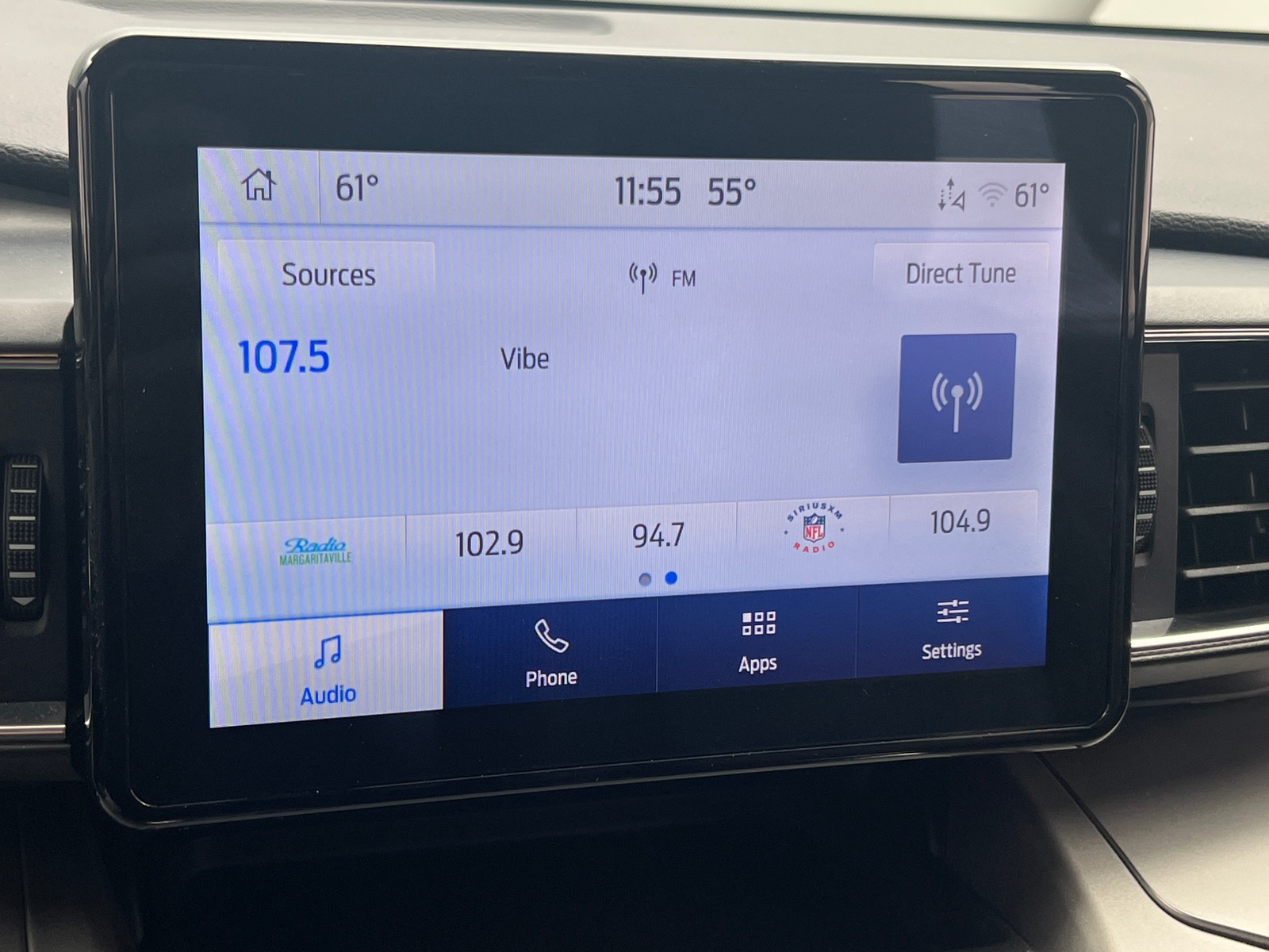 Thumbnail: 2022 Ford Explorer - 4