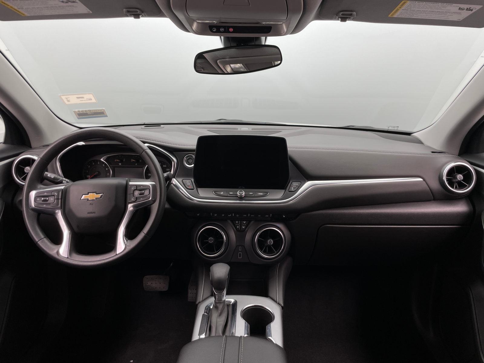 Thumbnail: 2025 Chevrolet Blazer - 3