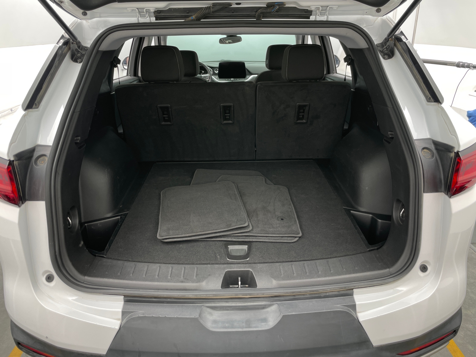 Thumbnail: 2025 Chevrolet Blazer - 7