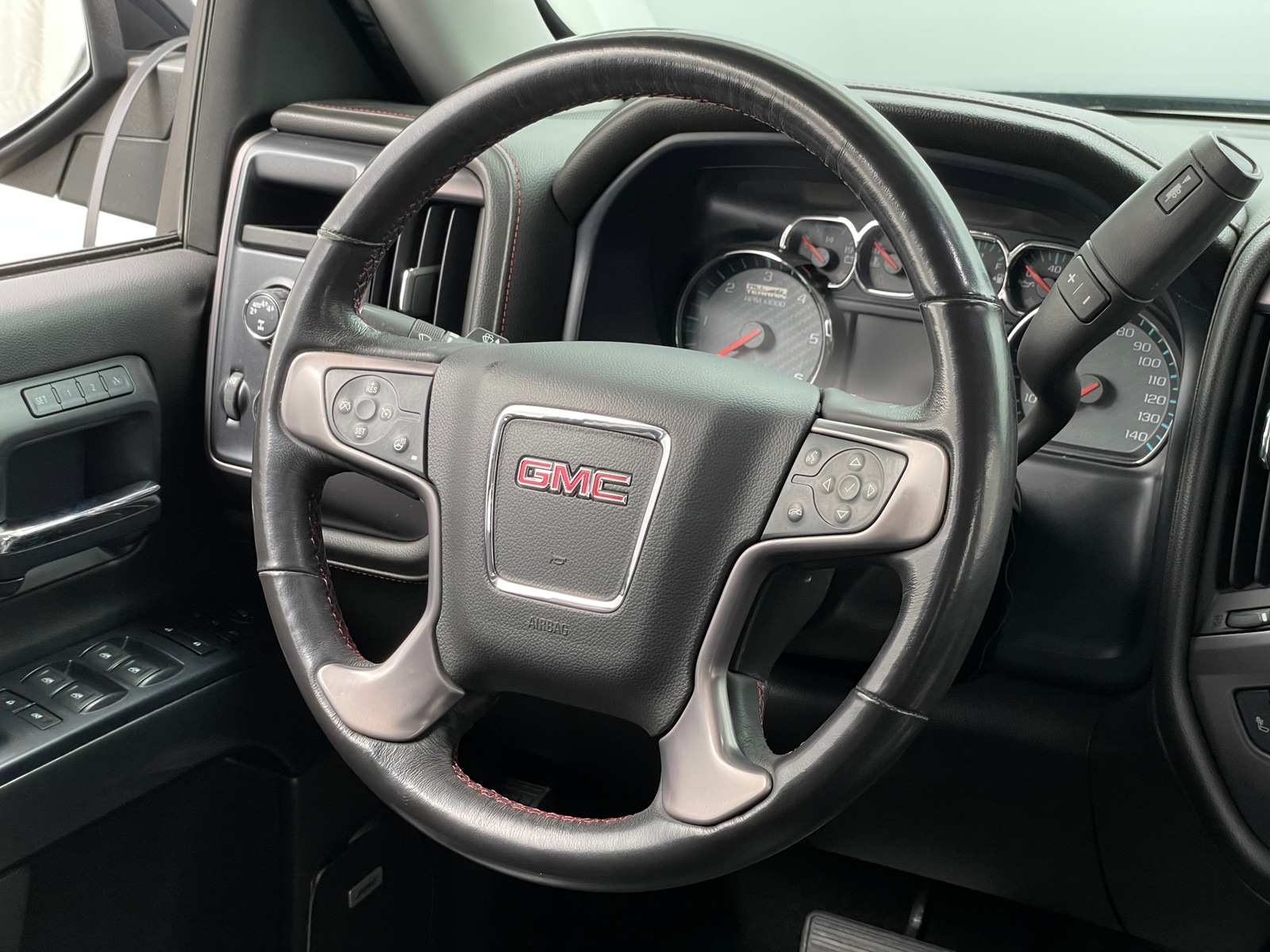 Thumbnail: 2018 GMC Sierra 1500 - 4