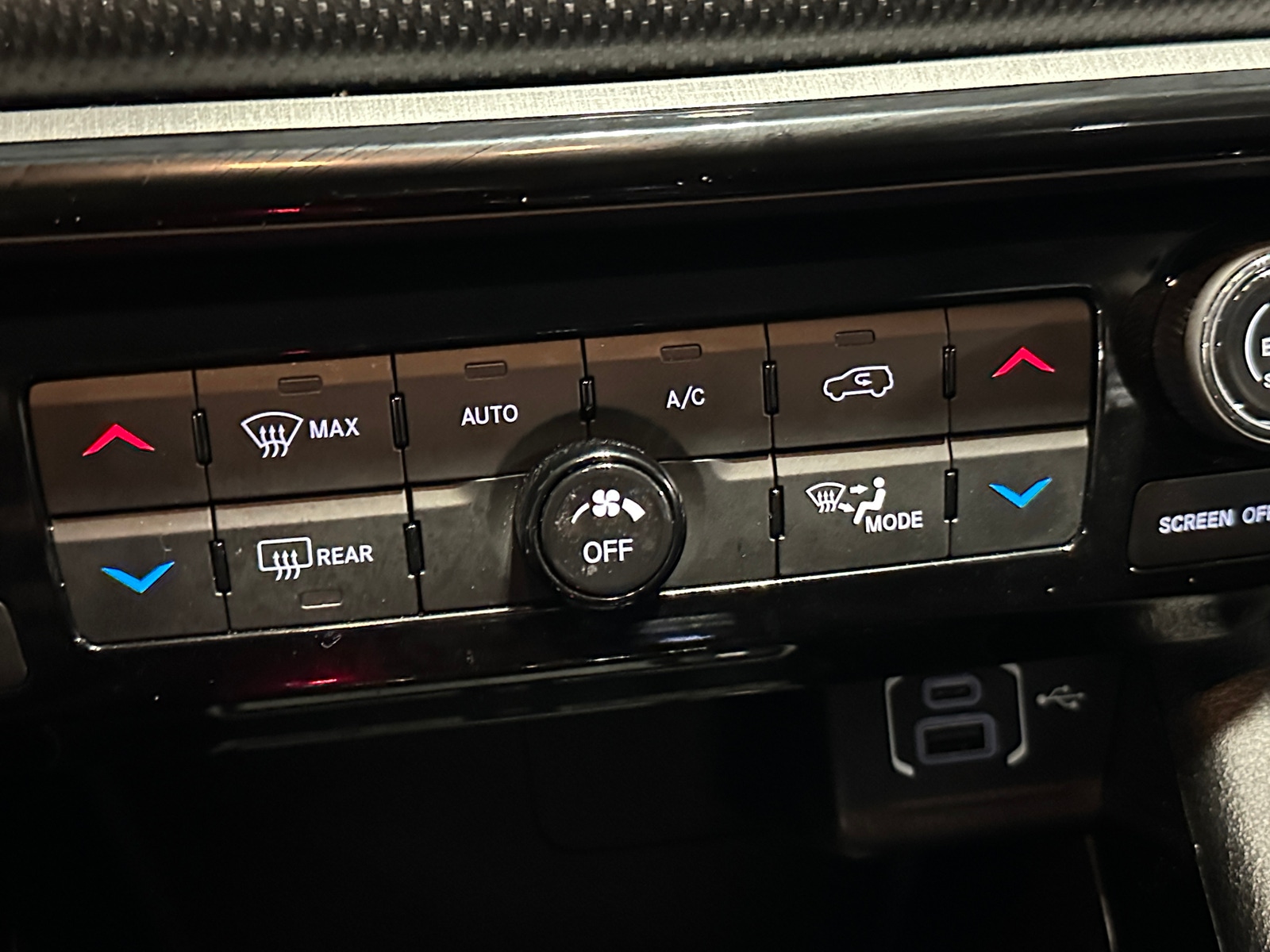 Thumbnail: 2022 Jeep Compass - 4