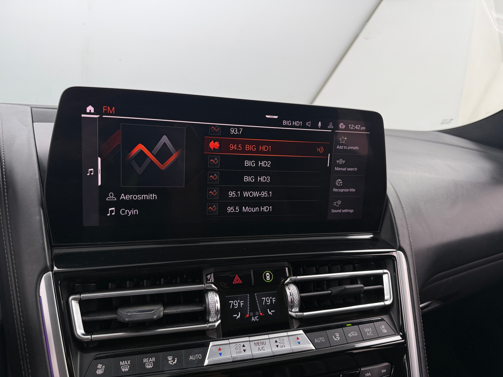 Thumbnail: 2023 BMW 8 Series - 3