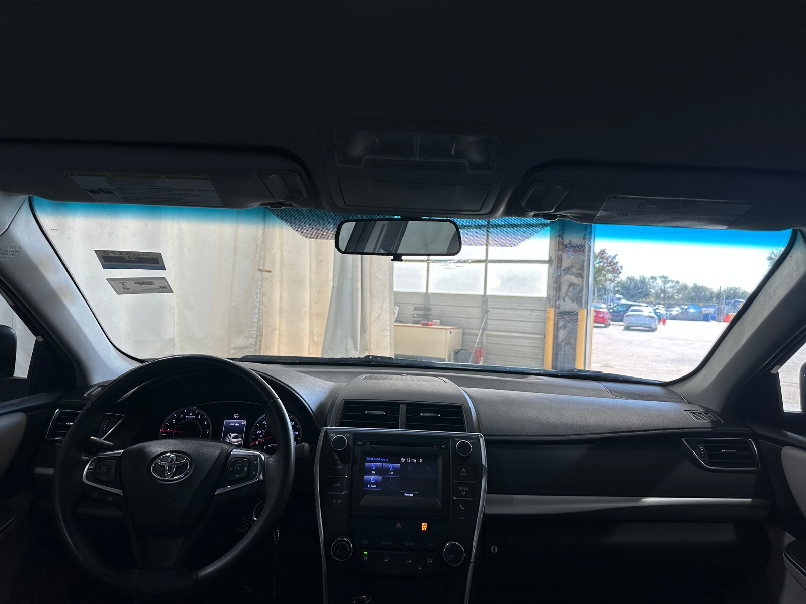 Thumbnail: 2017 Toyota Camry - 3