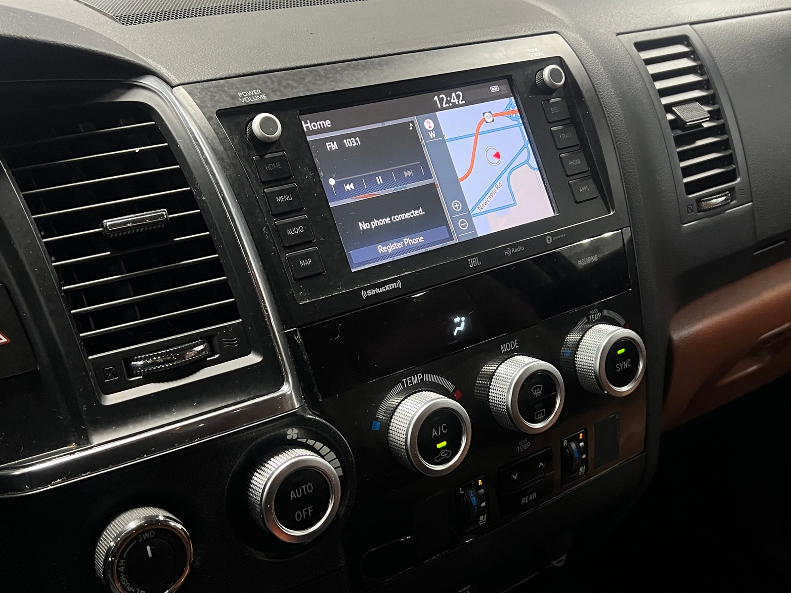 Thumbnail: 2020 Toyota Sequoia - 3