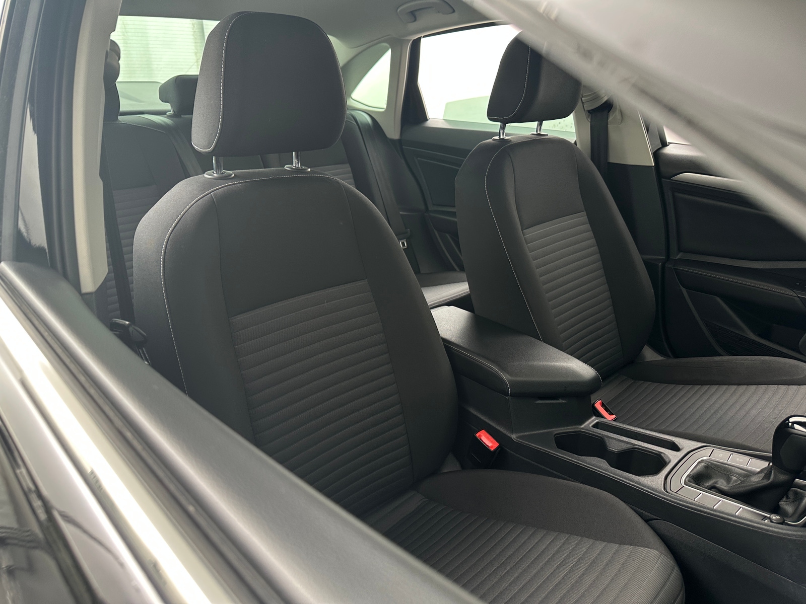 Thumbnail: 2022 Volkswagen Jetta - 2