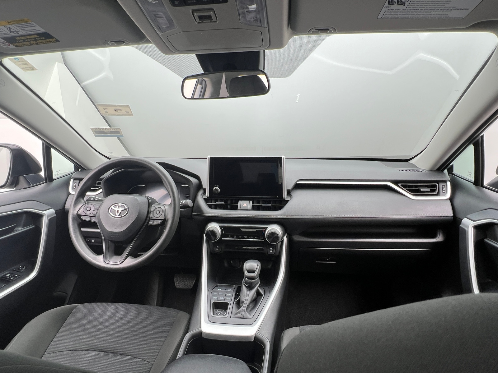 Thumbnail: 2024 Toyota RAV4 - 3