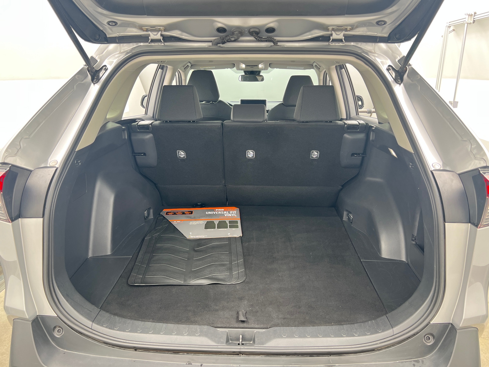 Thumbnail: 2024 Toyota RAV4 - 7