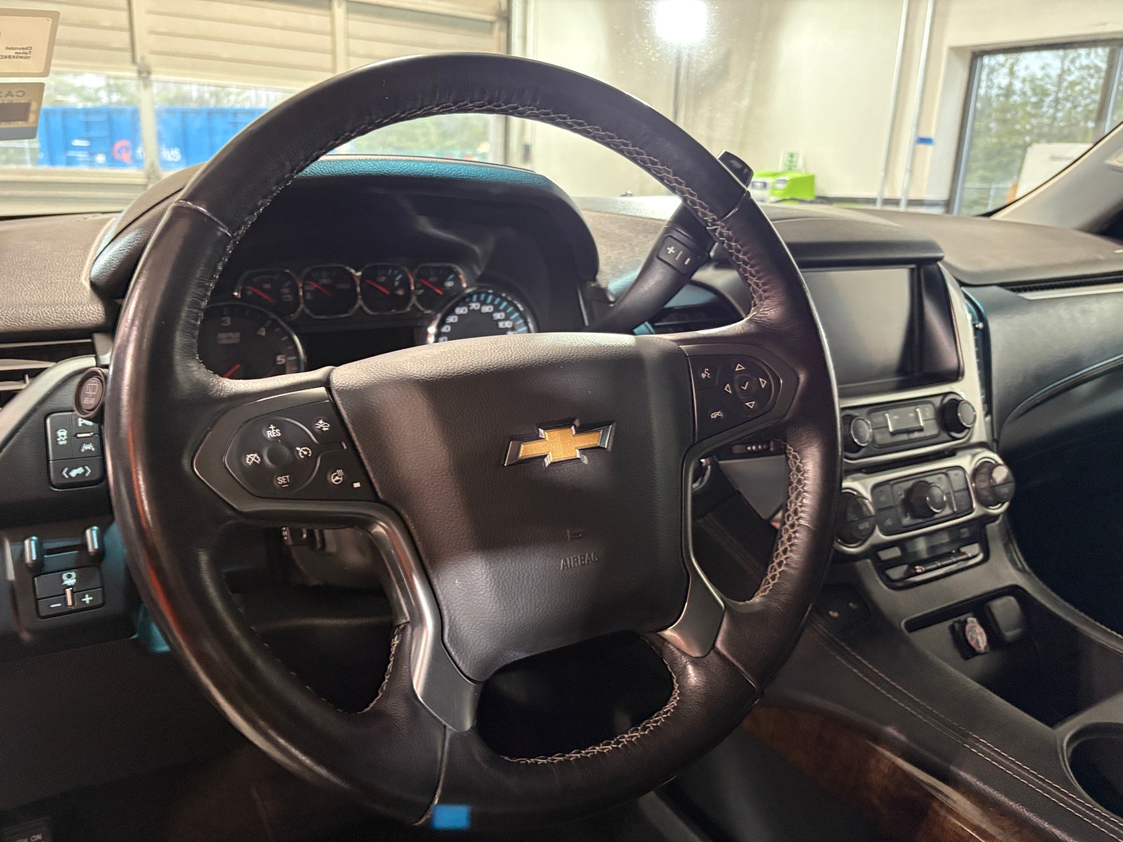 Thumbnail: 2018 Chevrolet Tahoe - 4