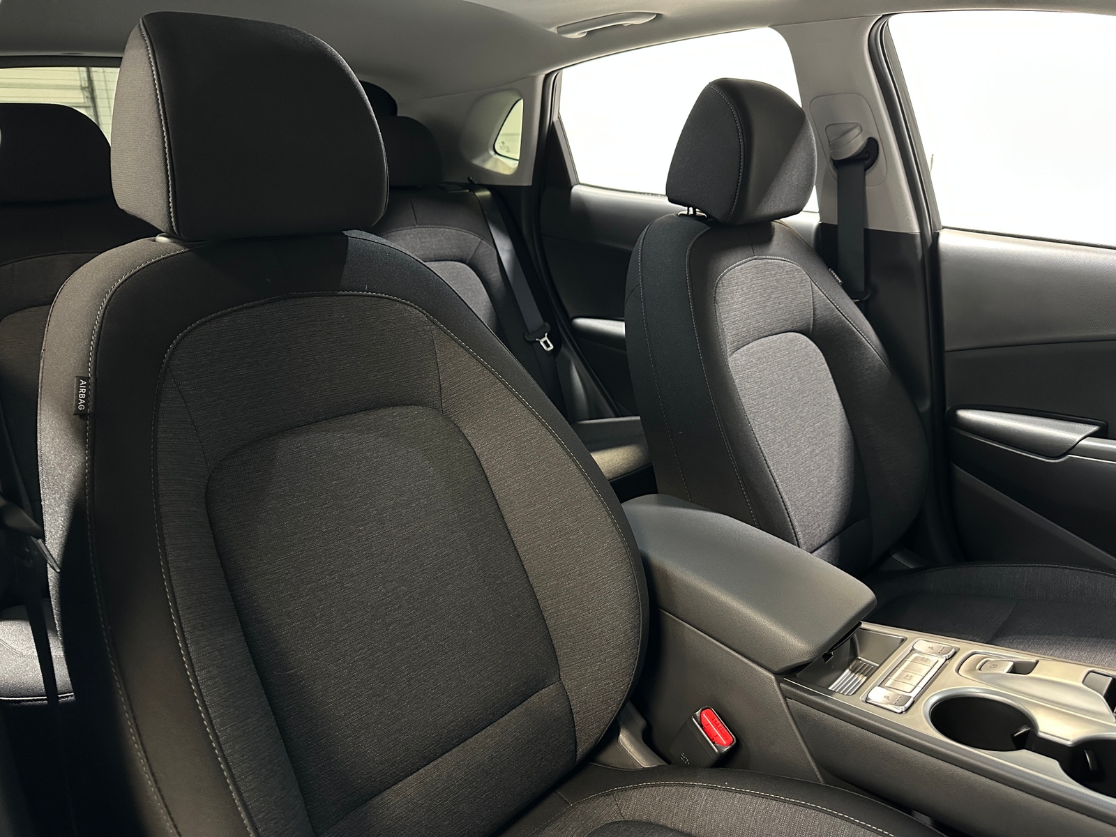 Thumbnail: 2023 Hyundai Kona - 2