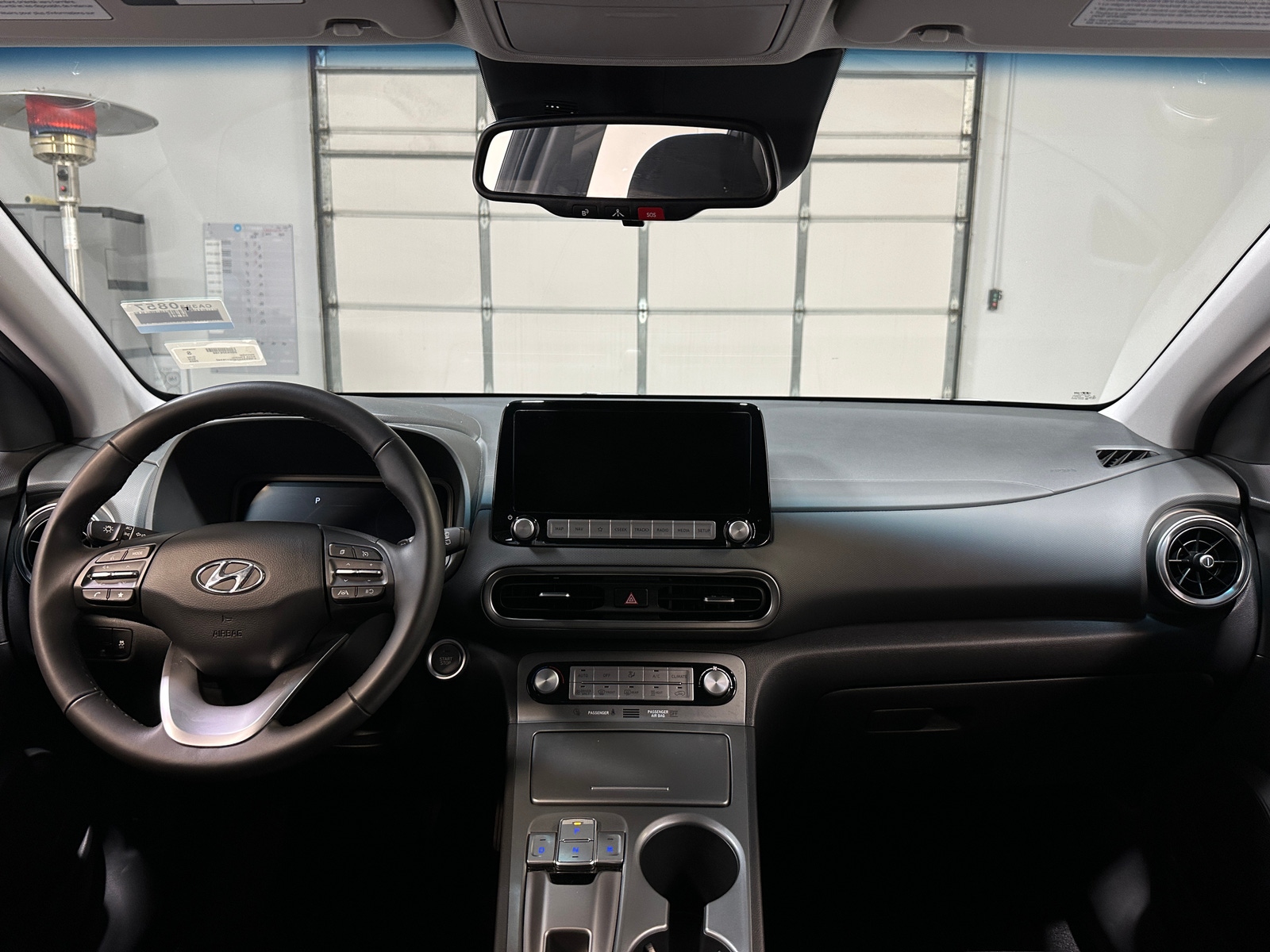 Thumbnail: 2023 Hyundai Kona - 3