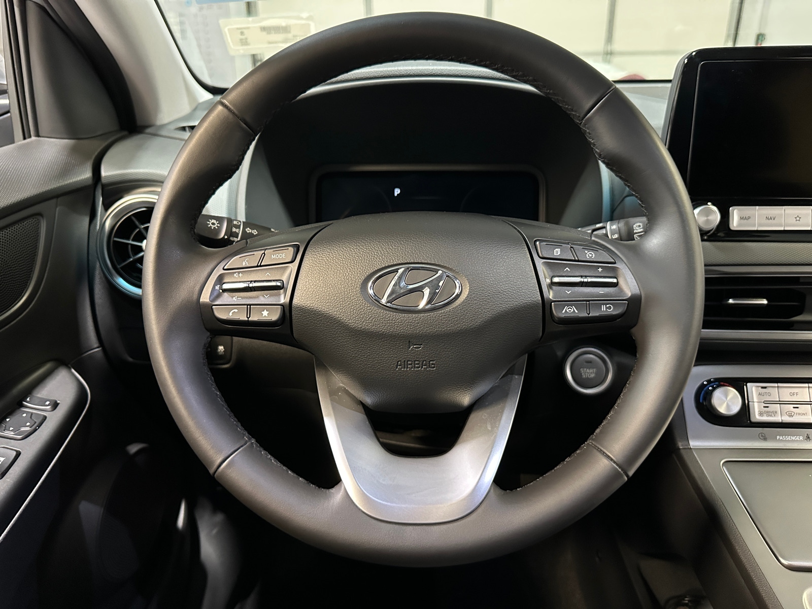Thumbnail: 2023 Hyundai Kona - 5