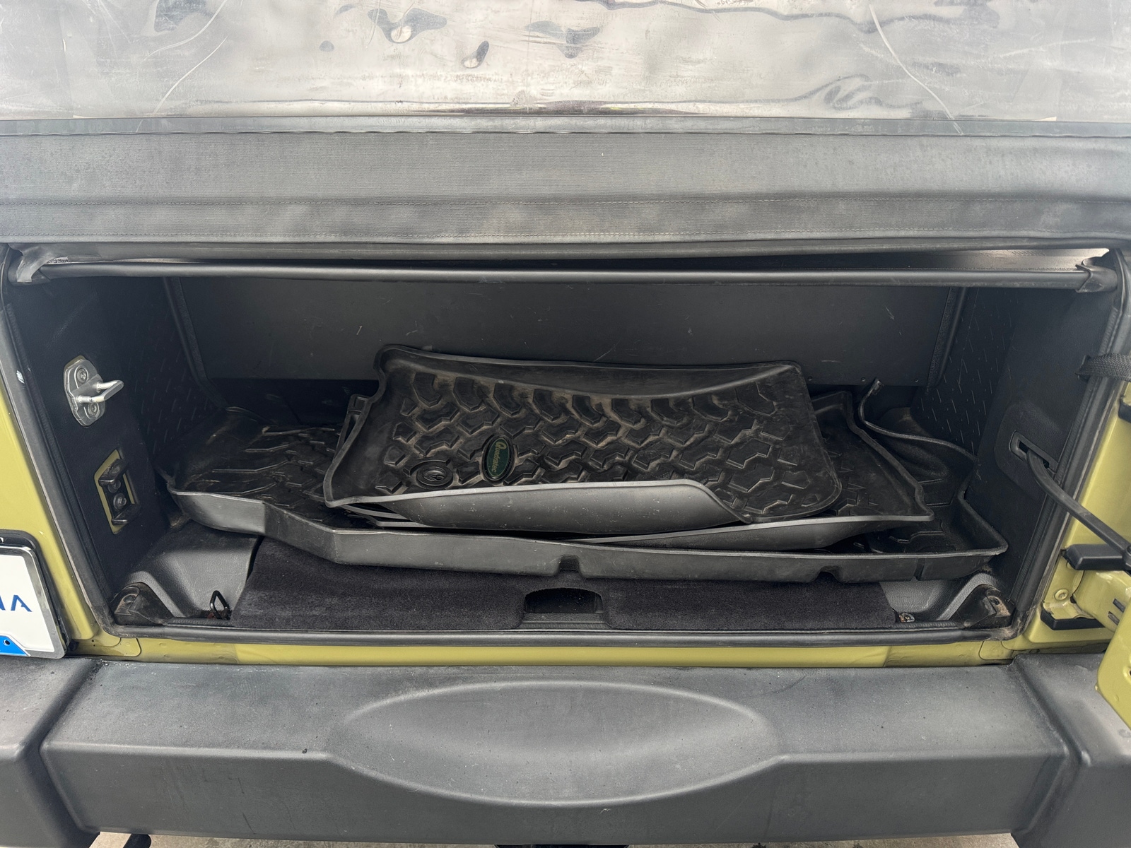 Thumbnail: 2013 Jeep Wrangler - 6