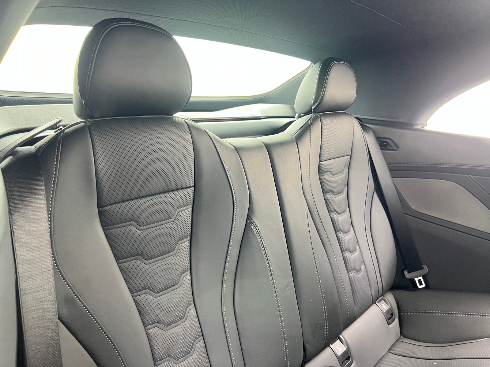 Thumbnail: 2022 BMW 8 Series - 5