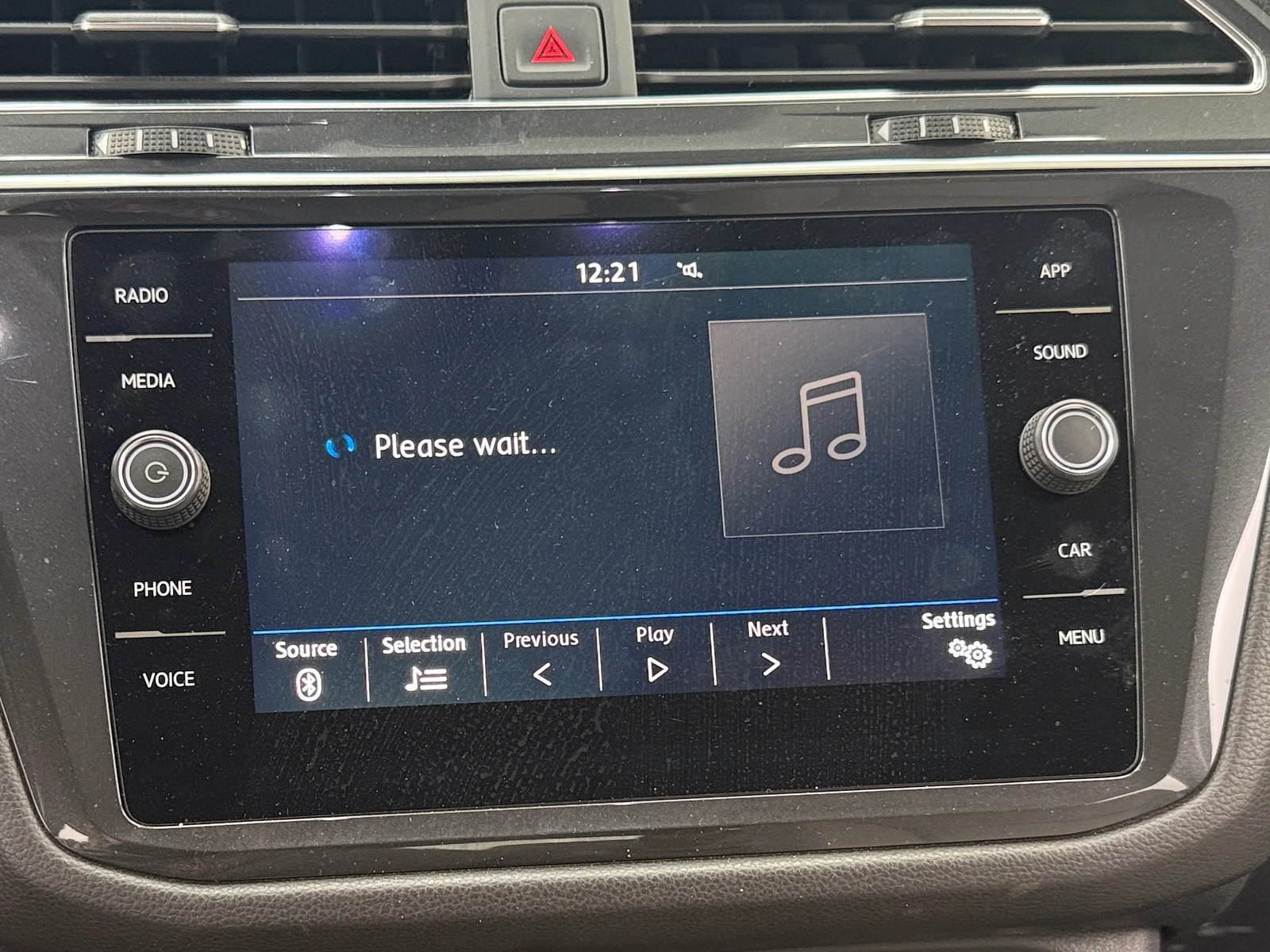 Thumbnail: 2019 Volkswagen Tiguan - 3