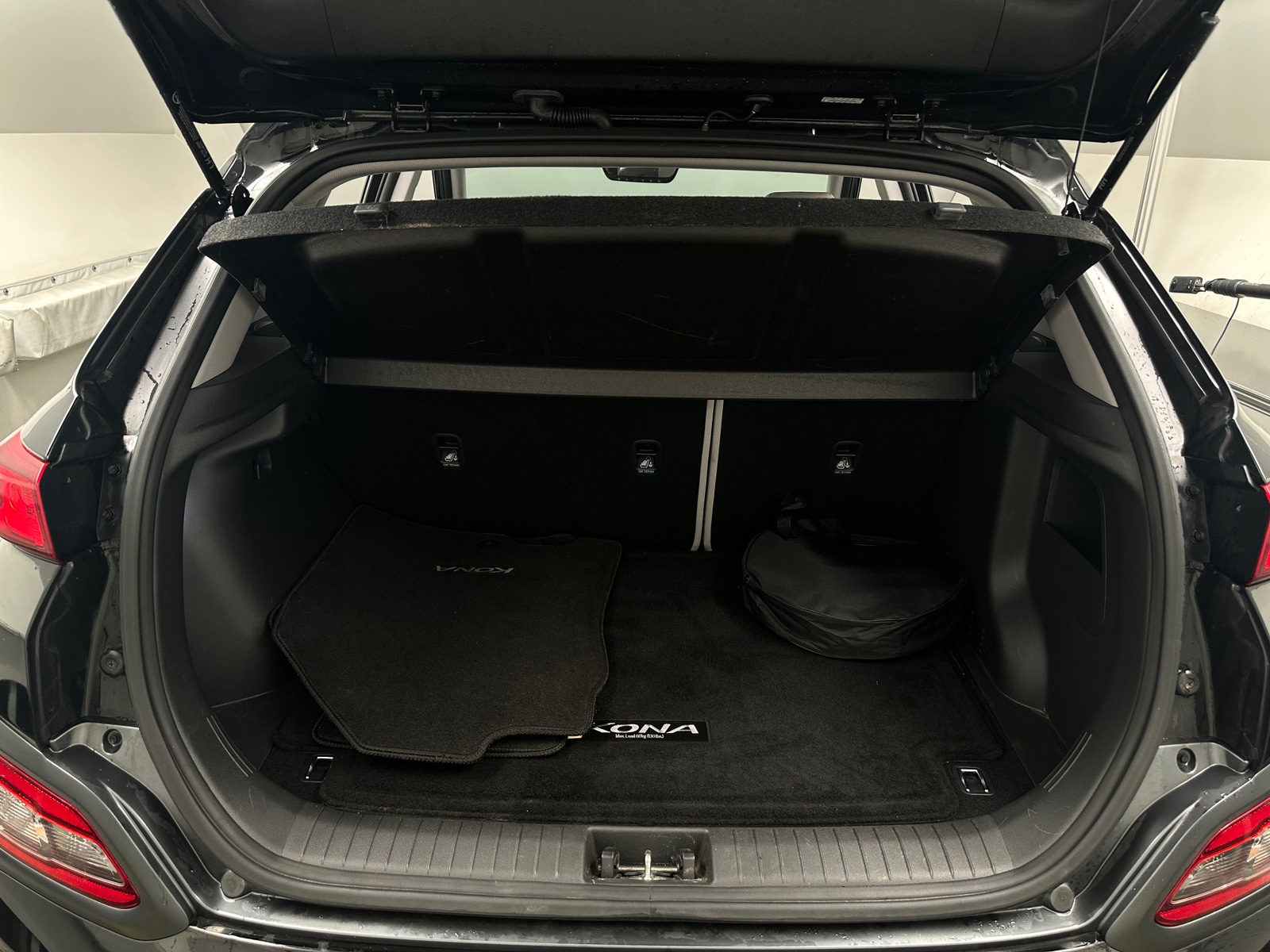 Thumbnail: 2021 Hyundai Kona - 6