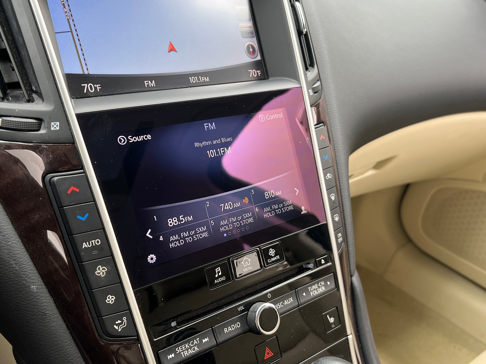 Thumbnail: 2015 INFINITI Q50 - 3