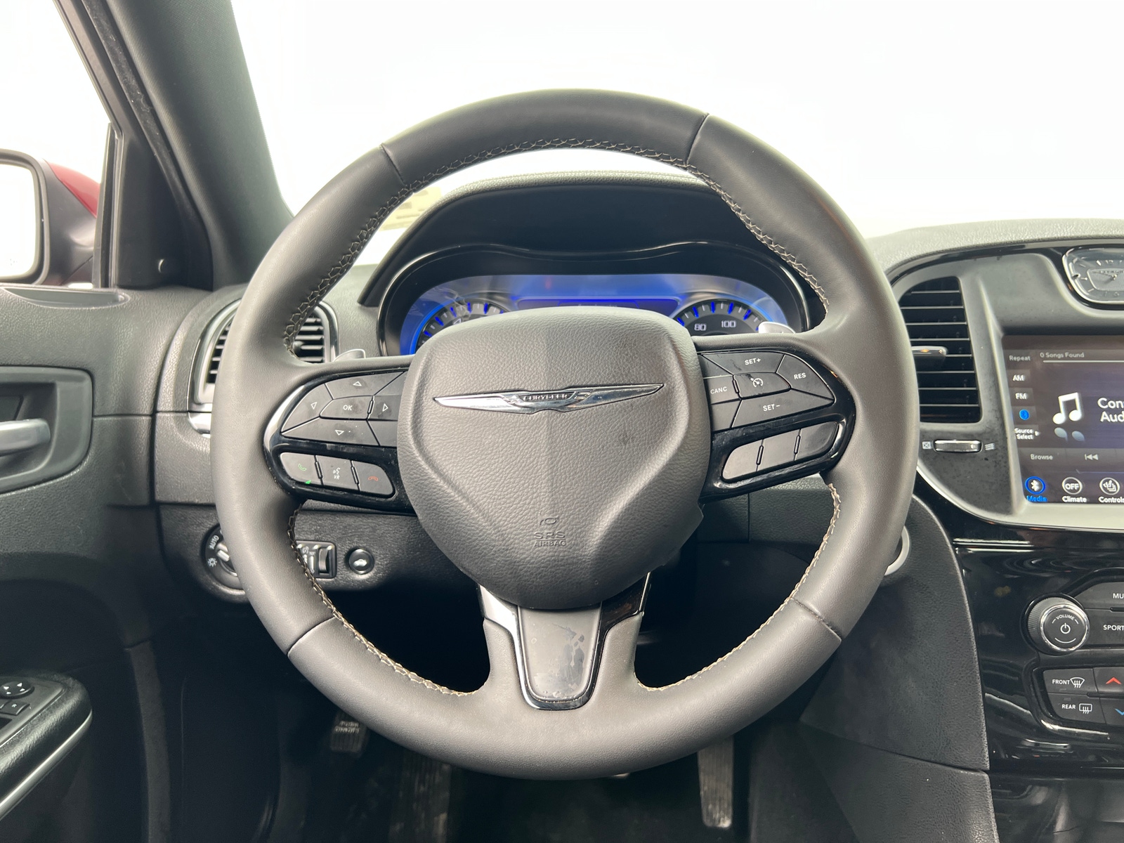 Thumbnail: 2023 Chrysler 300 - 4