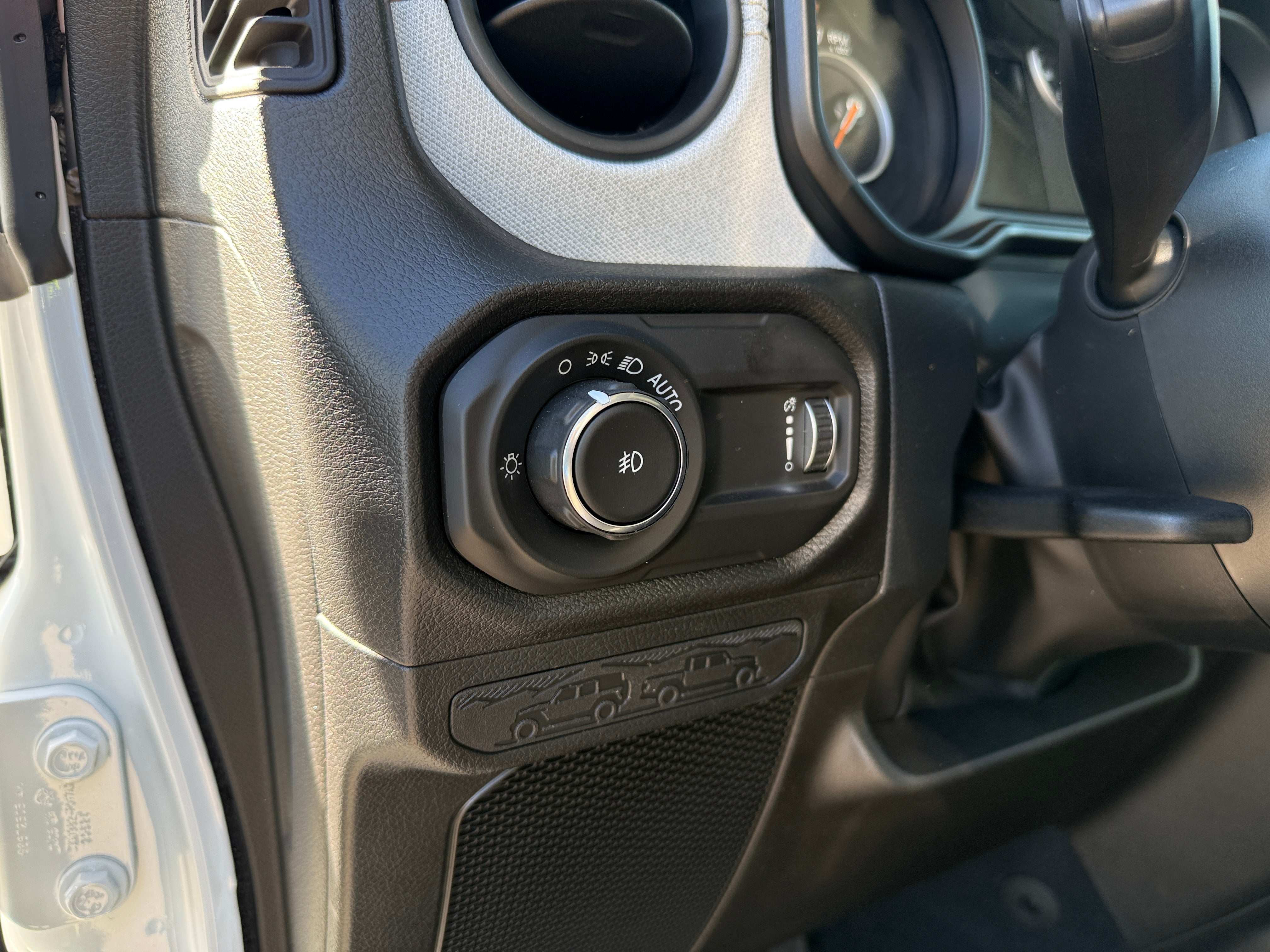 2026 Jeep Wrangler 4-Door Willys - Photo 11