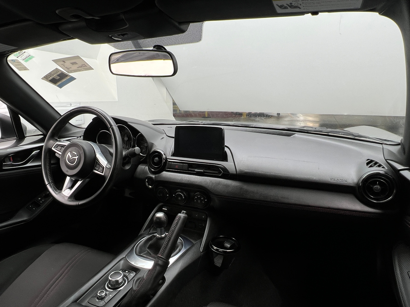 Thumbnail: 2019 Mazda MX-5 Miata - 3