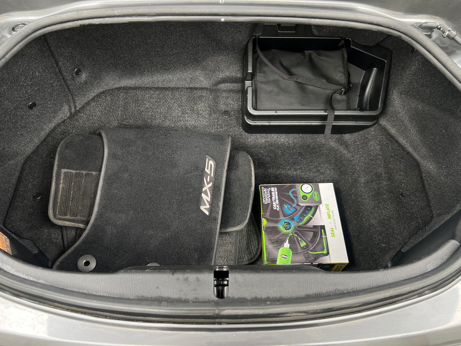 Thumbnail: 2019 Mazda MX-5 Miata - 6