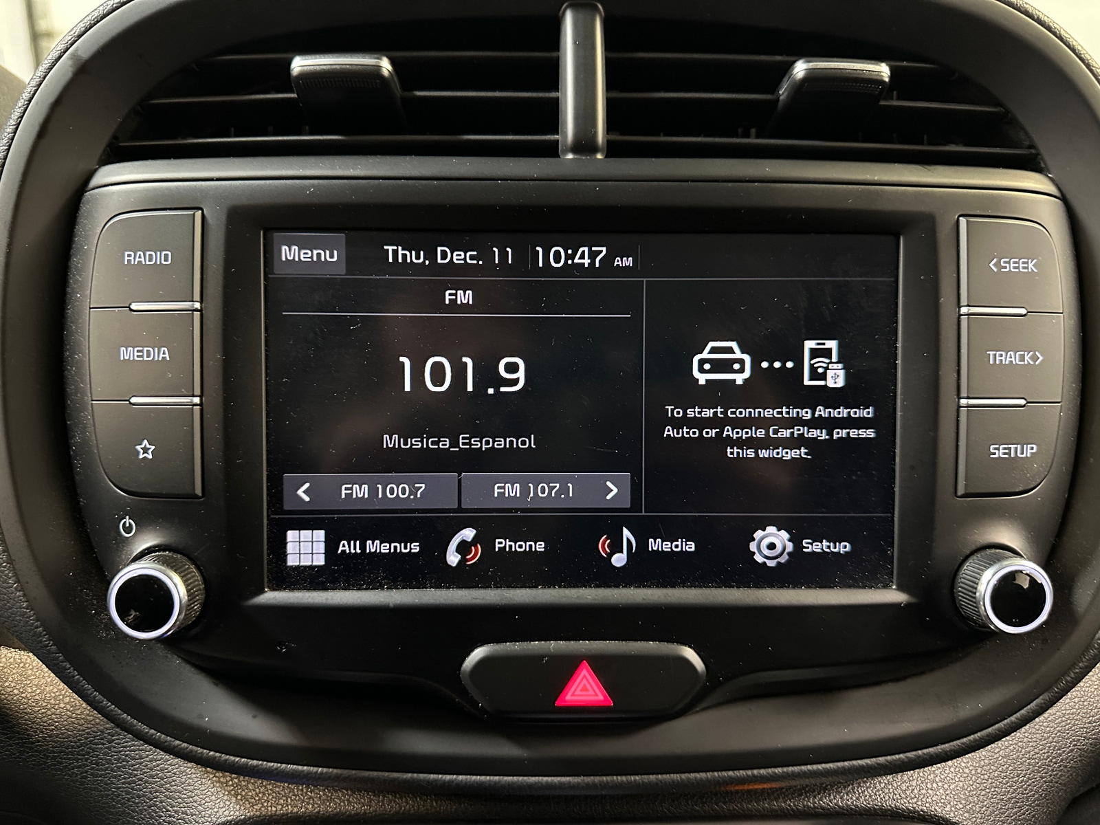 Thumbnail: 2023 Kia Soul - 4