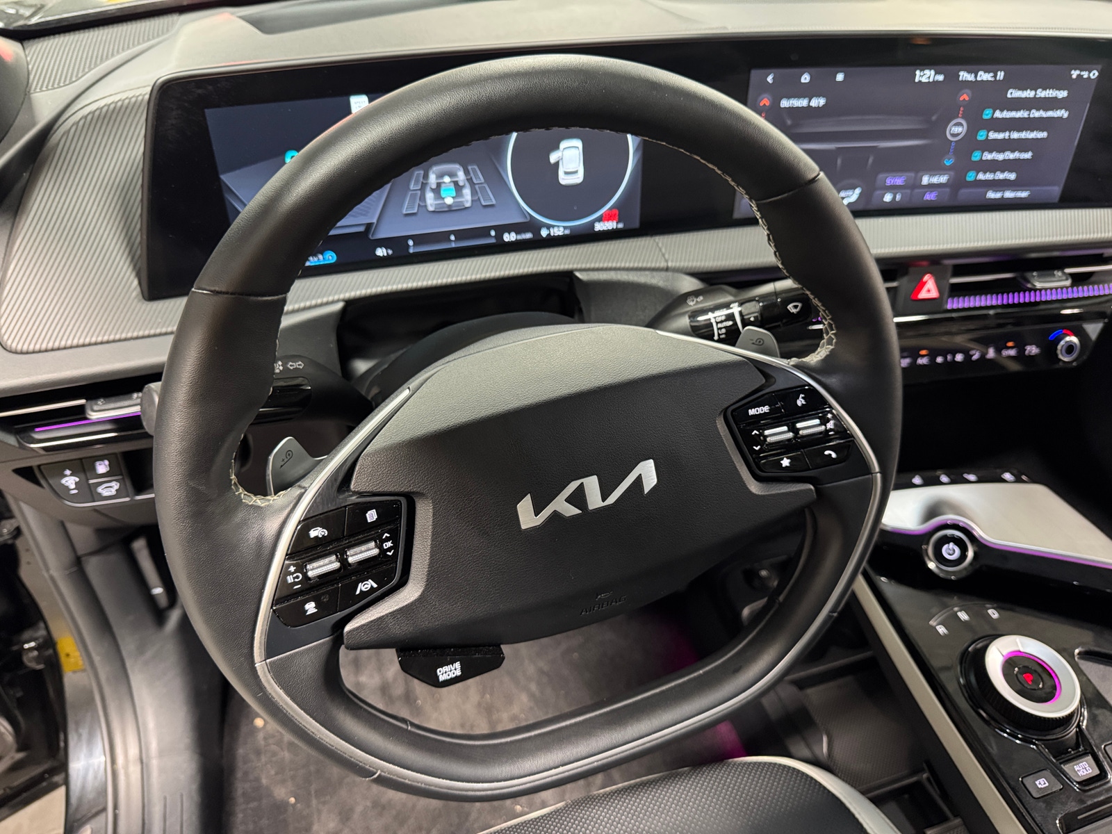 Thumbnail: 2023 Kia EV6 - 4