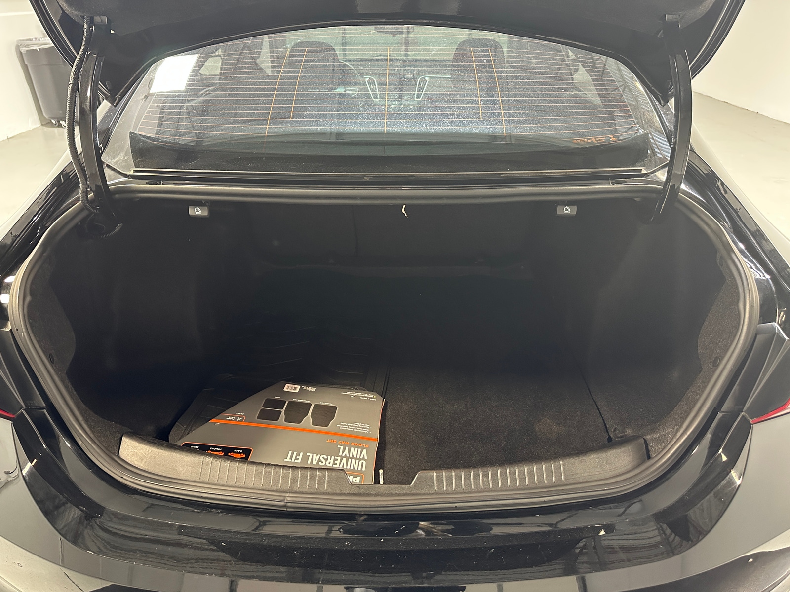 Thumbnail: 2022 Chevrolet Malibu - 7