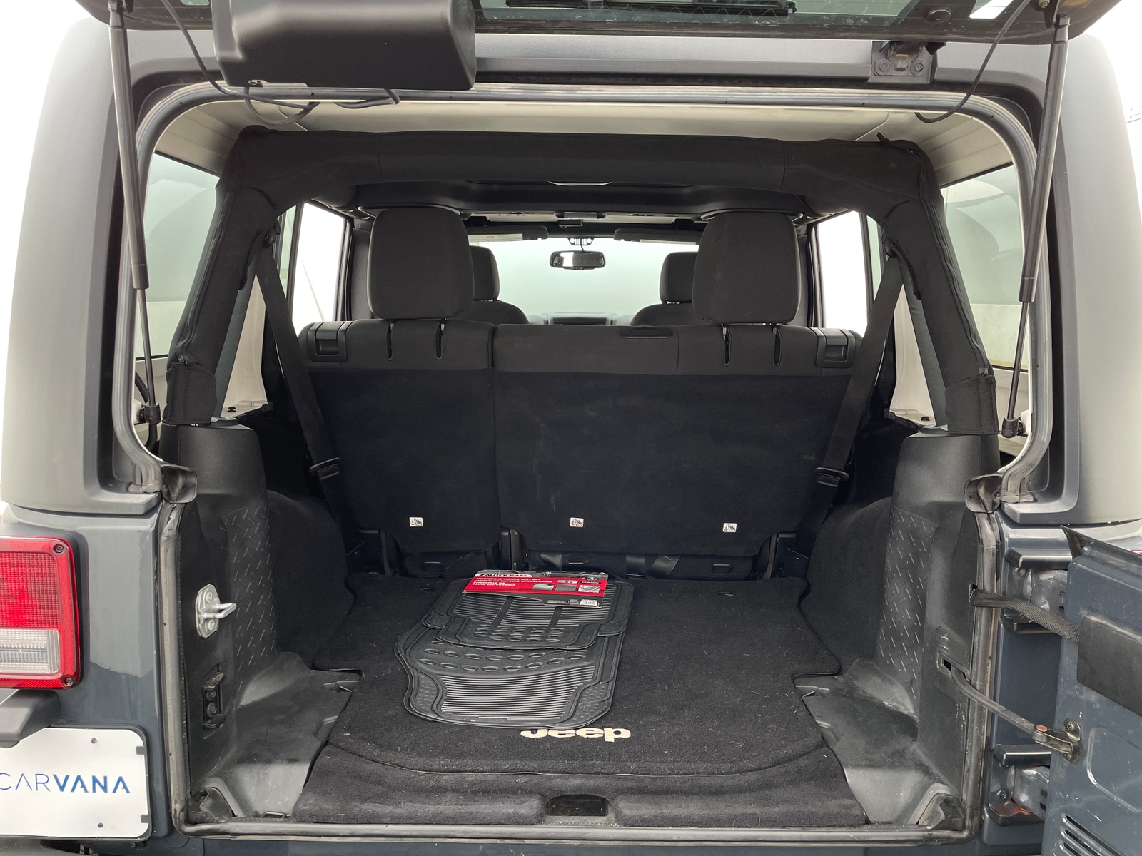 Thumbnail: 2016 Jeep Wrangler - 7