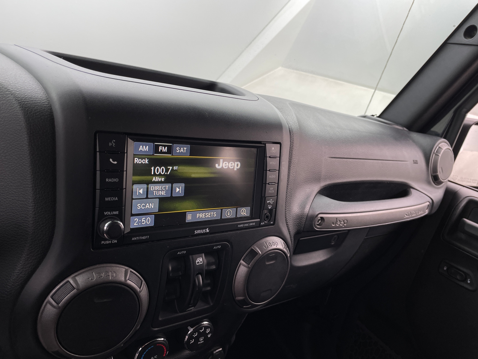 Thumbnail: 2016 Jeep Wrangler - 4