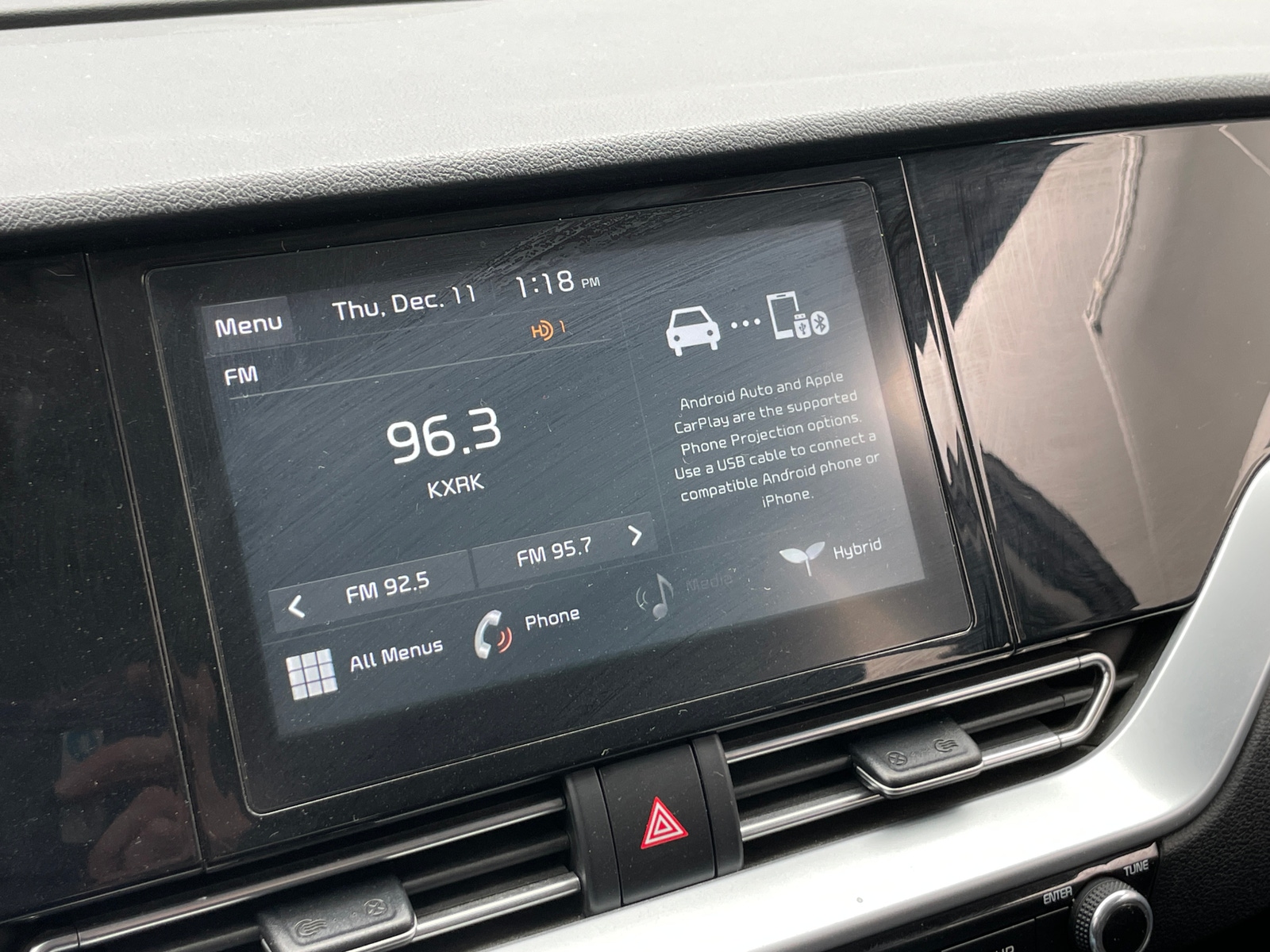 Thumbnail: 2020 Kia Niro - 4