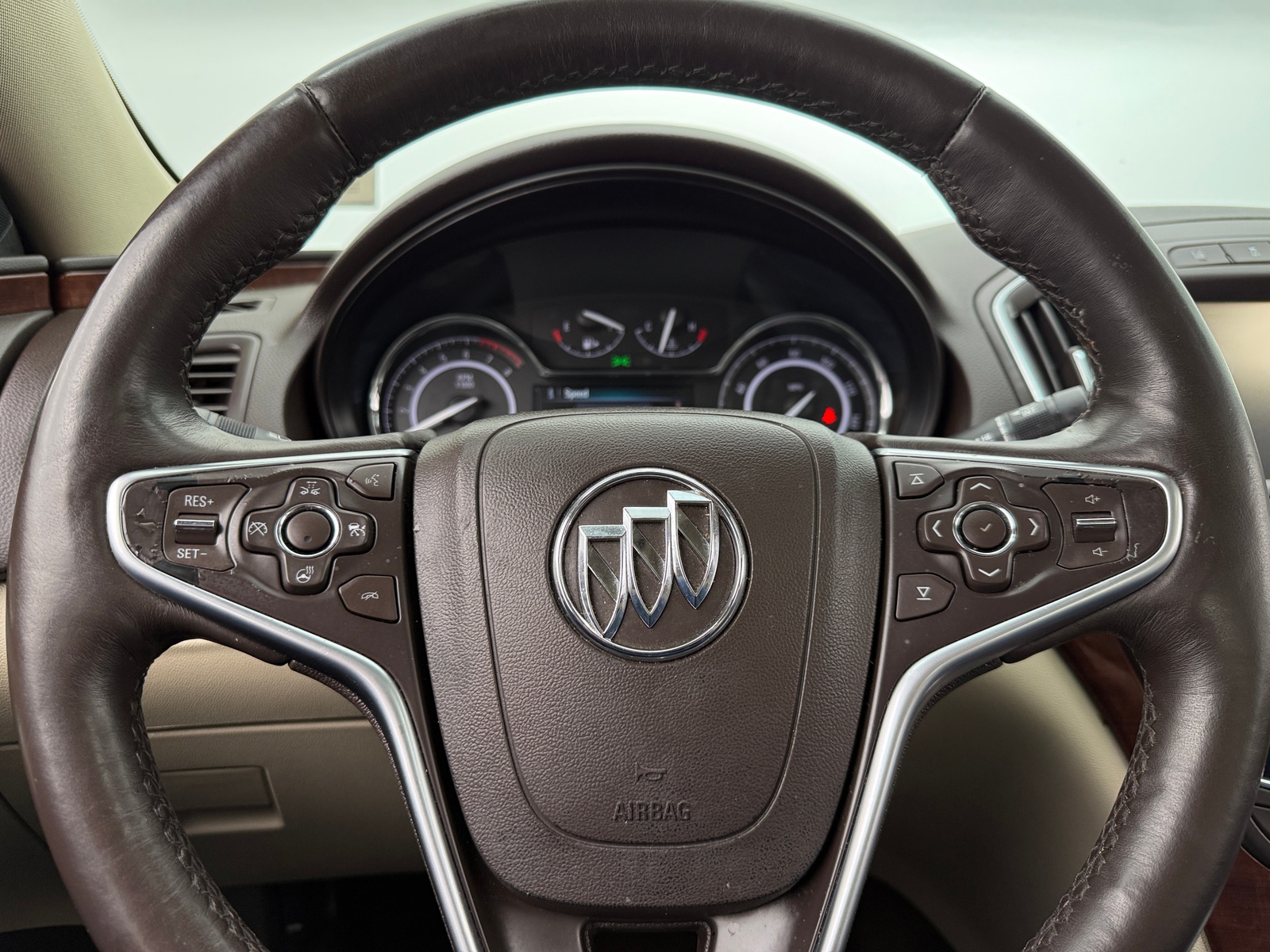 Thumbnail: 2017 Buick Regal - 4