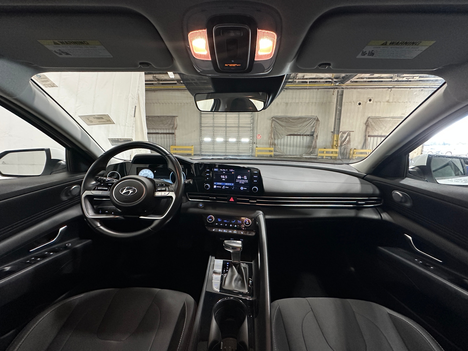 Thumbnail: 2021 Hyundai Elantra - 3