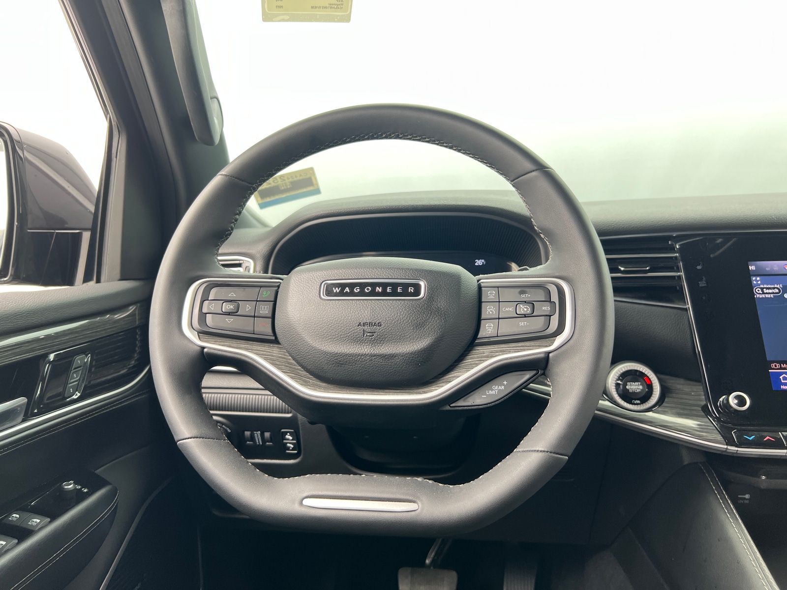 Thumbnail: 2022 Jeep Wagoneer - 4