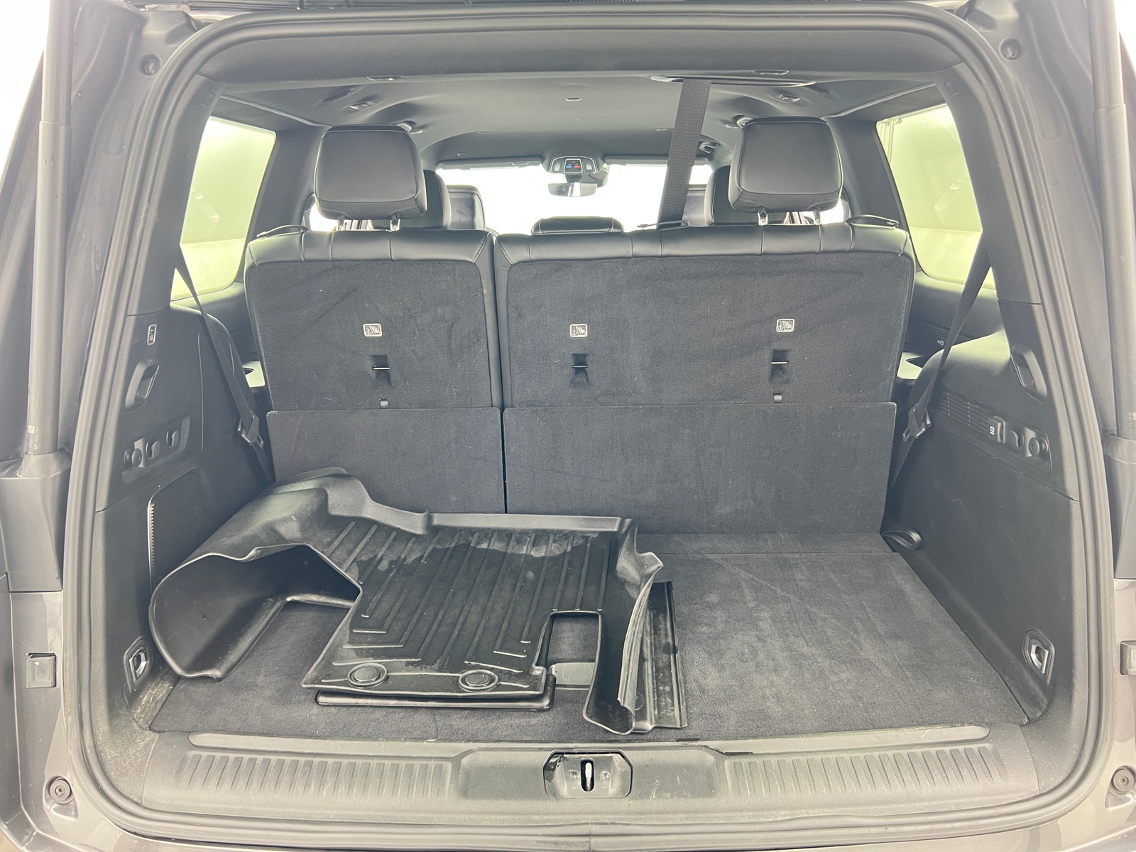 Thumbnail: 2022 Jeep Wagoneer - 6