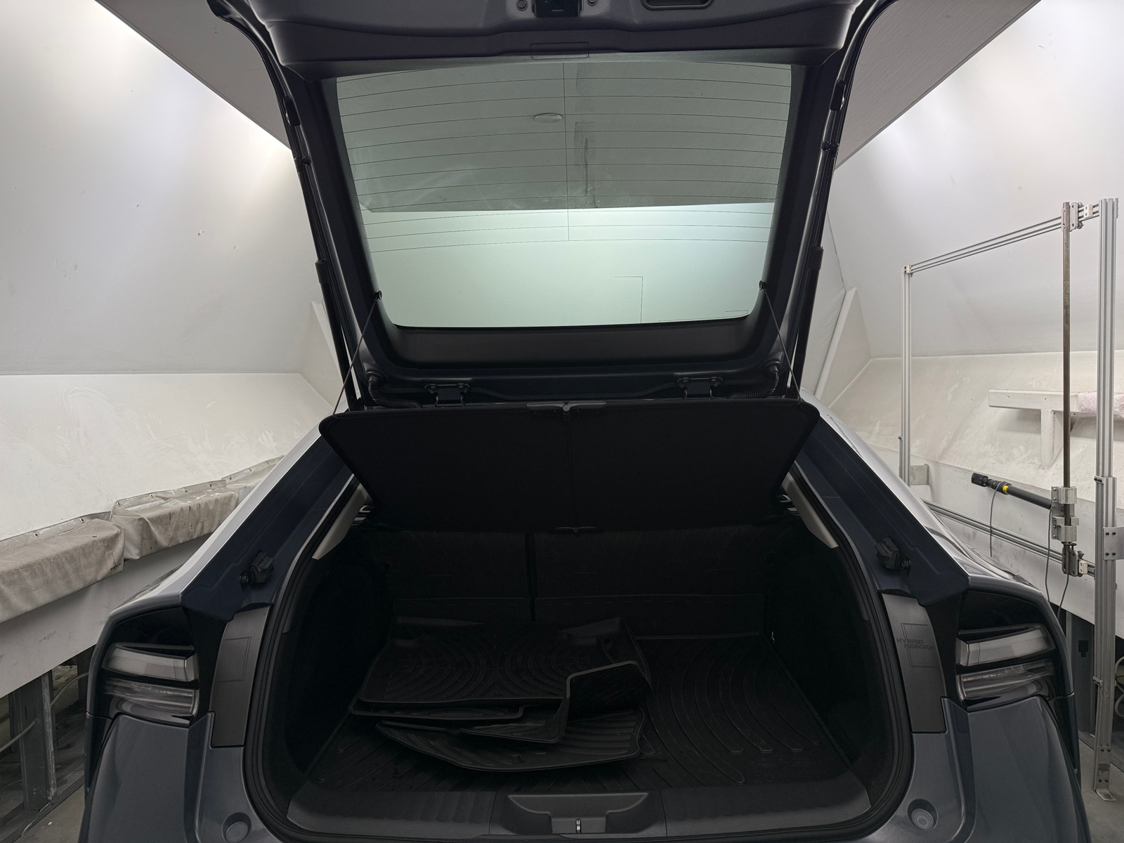 Thumbnail: 2024 Toyota Prius Prime - 6