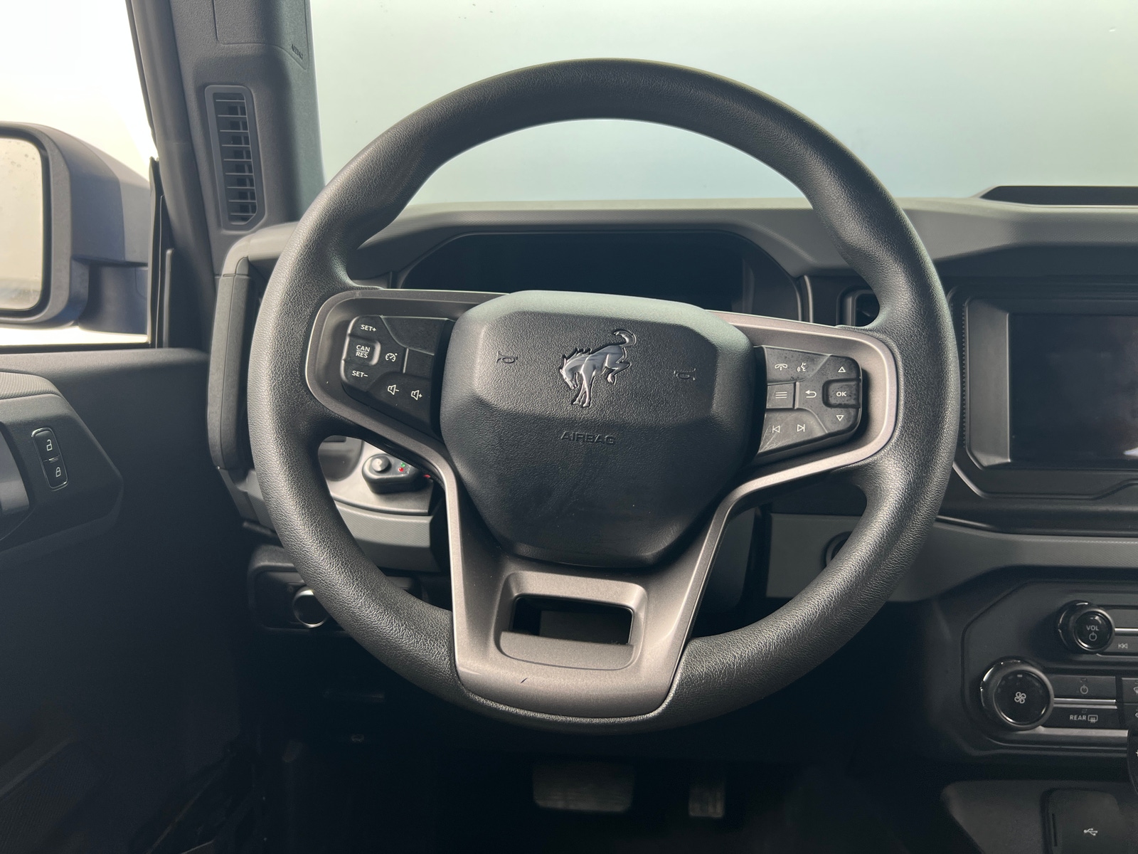 Thumbnail: 2021 Ford Bronco - 5