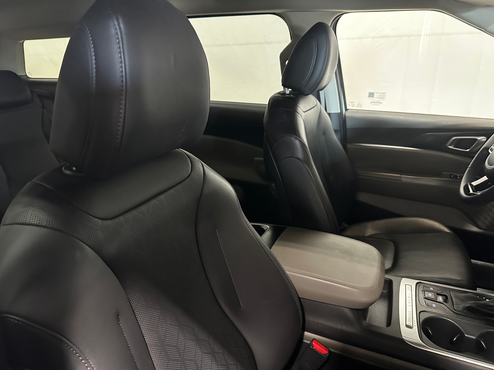 Thumbnail: 2025 Kia Carnival - 2