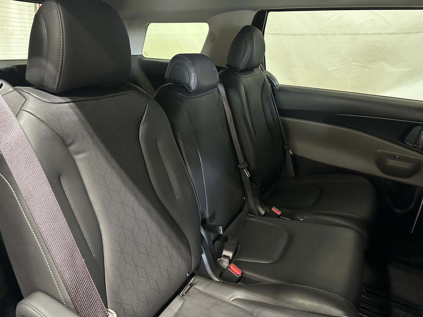 Thumbnail: 2025 Kia Carnival - 6