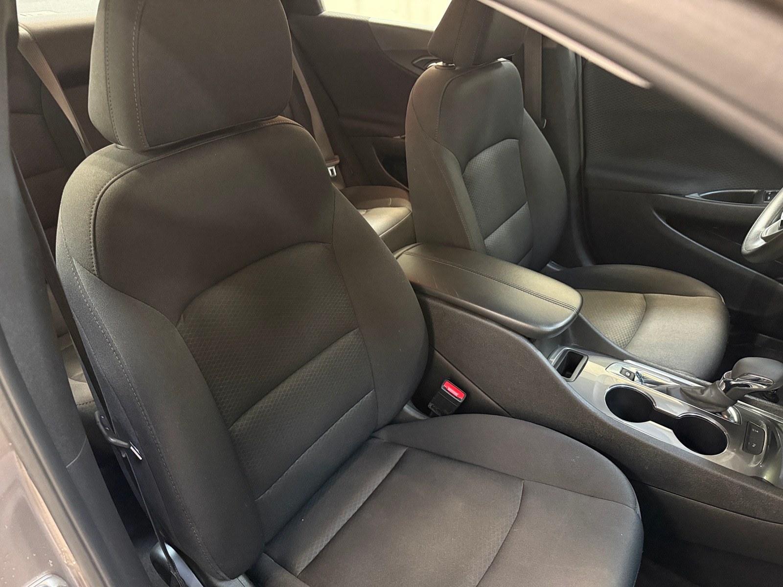 Thumbnail: 2024 Chevrolet Malibu - 2