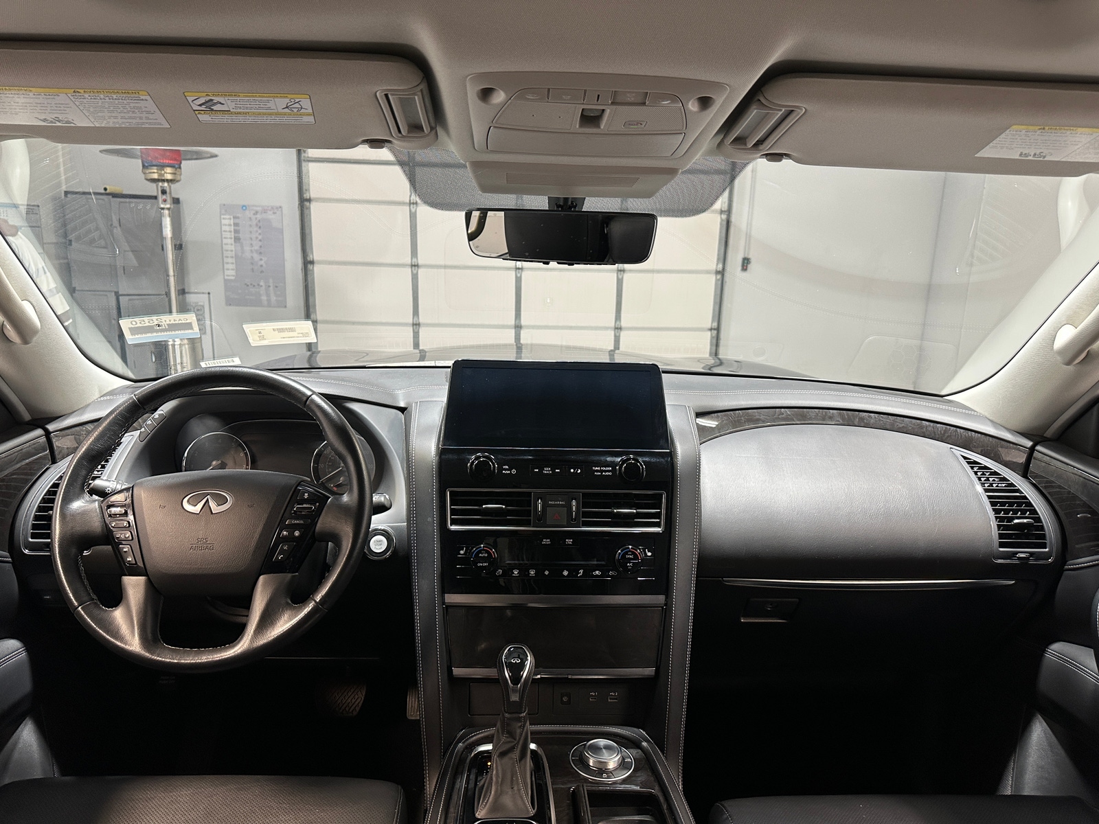 Thumbnail: 2024 INFINITI QX80 - 2