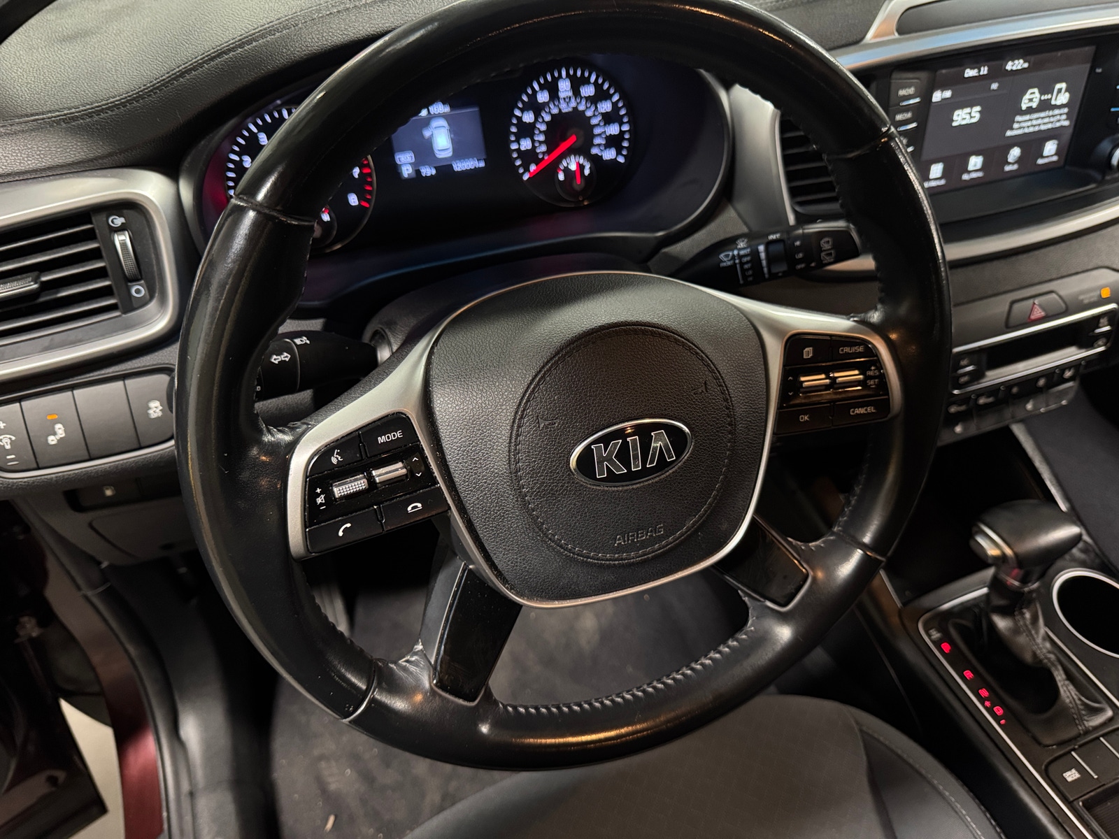Thumbnail: 2019 Kia Sorento - 5