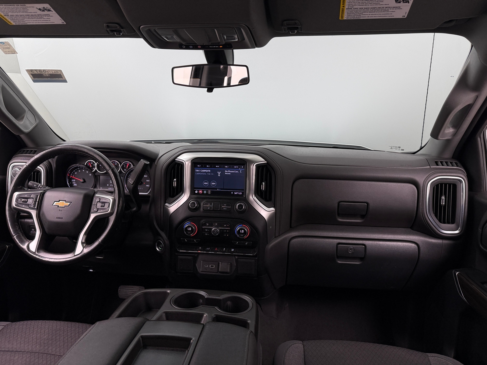 Thumbnail: 2022 Chevrolet Silverado 1500 - 3