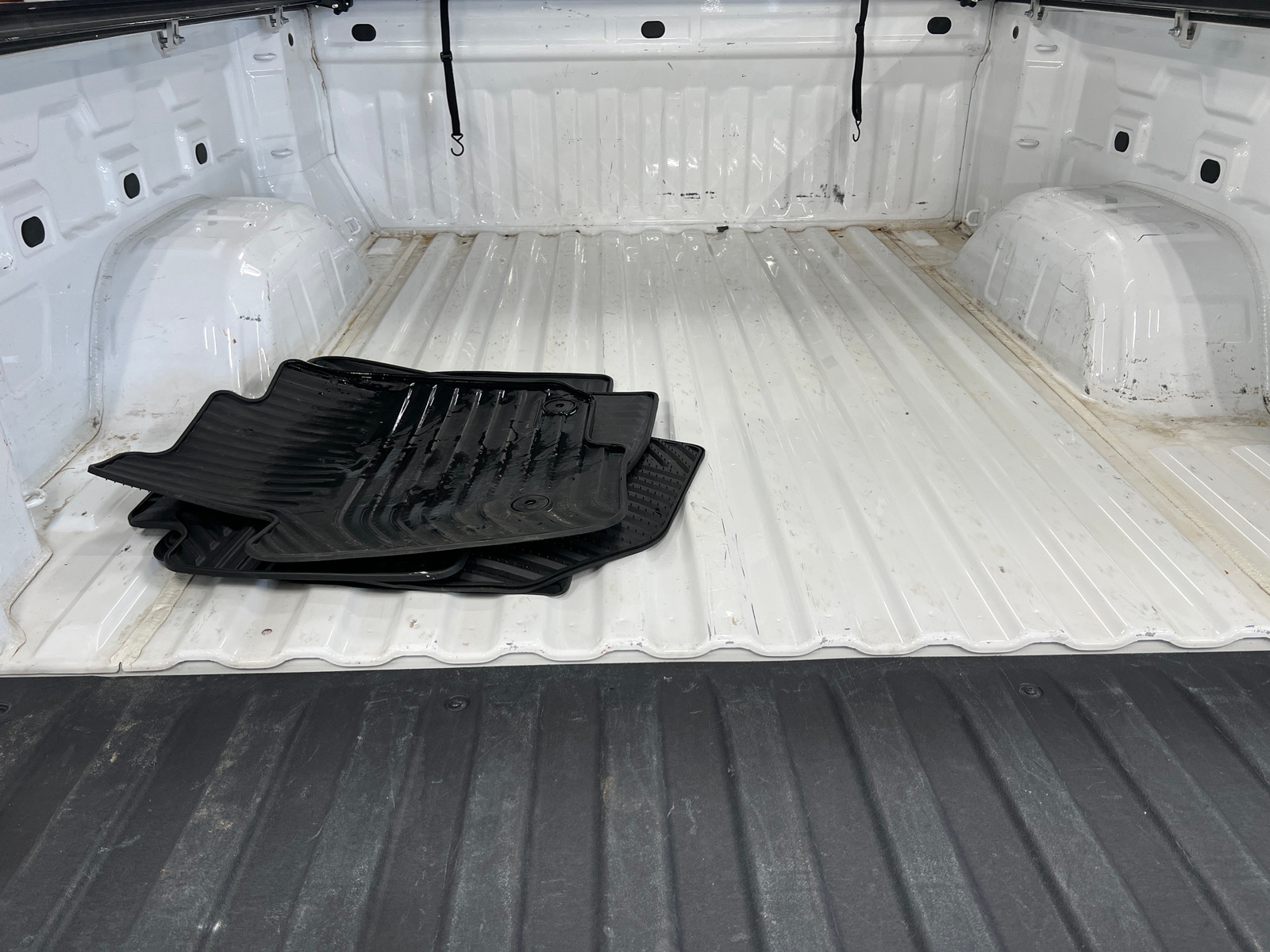 Thumbnail: 2022 Chevrolet Silverado 1500 - 7