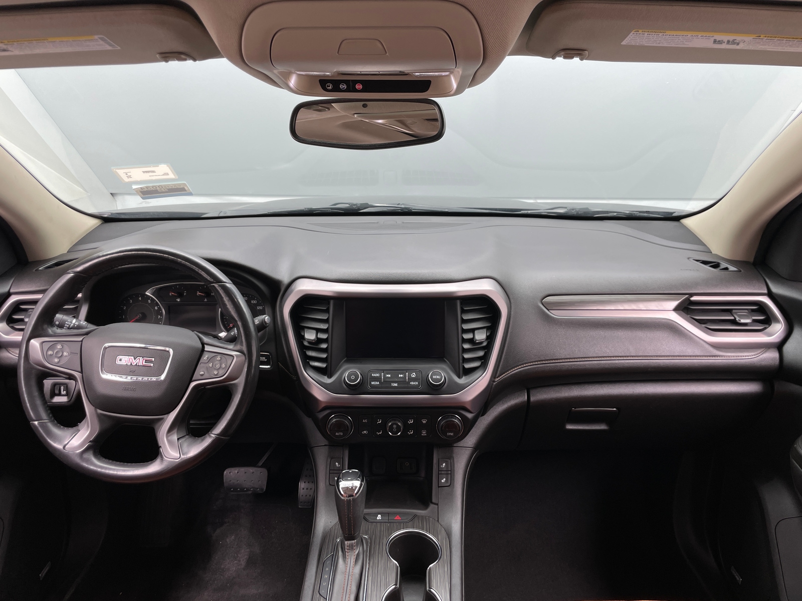 Thumbnail: 2018 GMC Acadia - 2