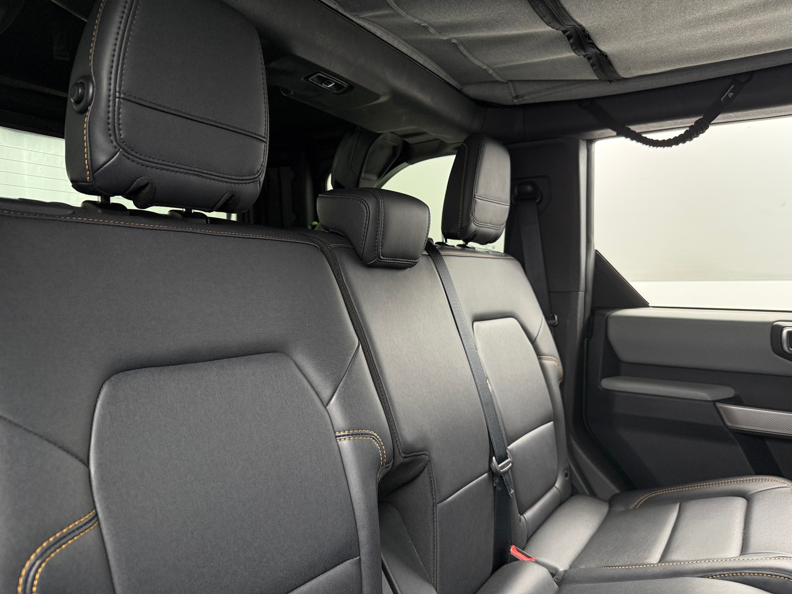 Thumbnail: 2022 Ford Bronco - 5